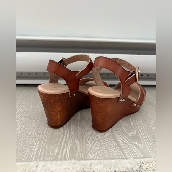Aldo Genuine Leather Wedge Sandals - Picture 5 of 6
